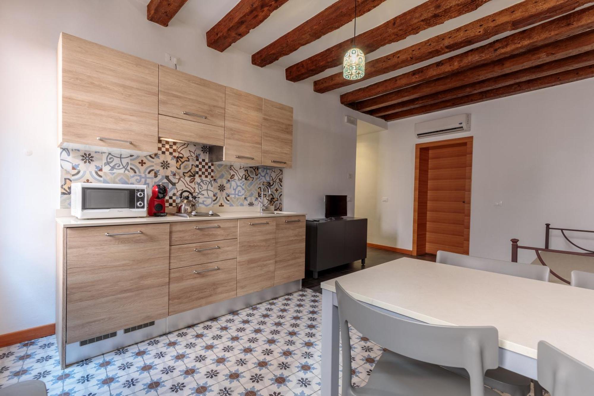 Apartamento Rialto Bridge! Comodo In Centro - 2 *